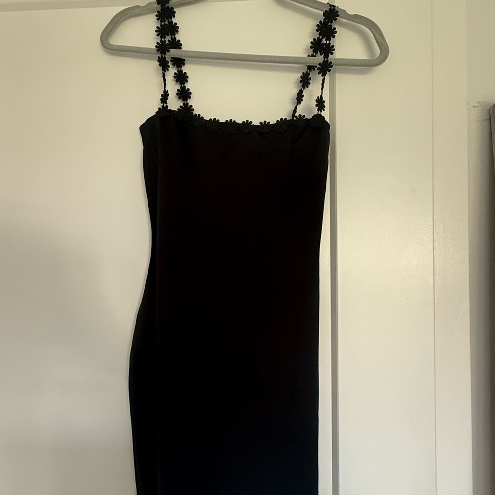 NWT Commense Black Floral Strap Mini Dress